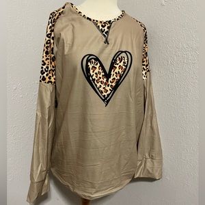 Women’s XL Leopard Valentine’s Day Shirt